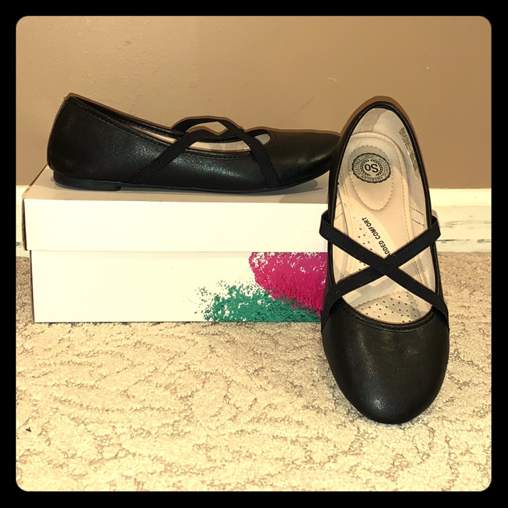 Black flats